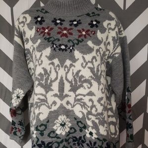 NWOT Dana Scott Fall Collection Sweater